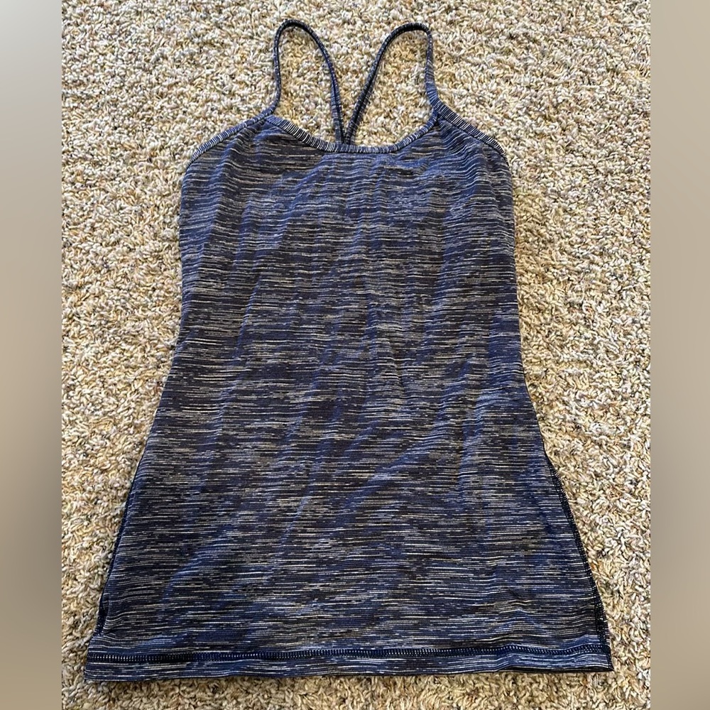 Lululemon tank